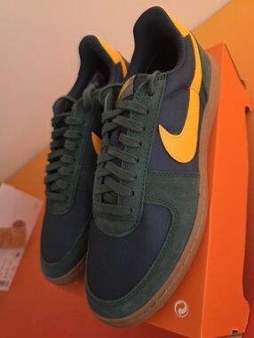 Brand New- Nike Field General. Size: 10.5 Mens/ 12 Womens.